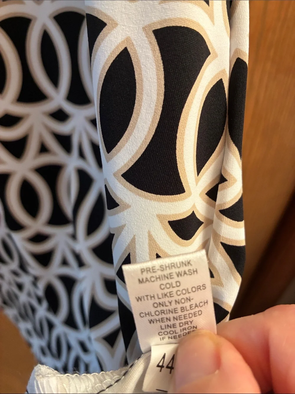 Lulu-B Black and White and Tan Sleeveless Geometric  Dress - Picture 7 of 7